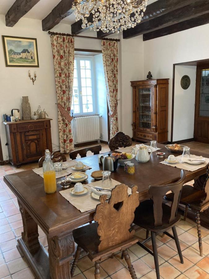 Manoir De Saint-Fiacre Bed and Breakfast Malansac Εξωτερικό φωτογραφία
